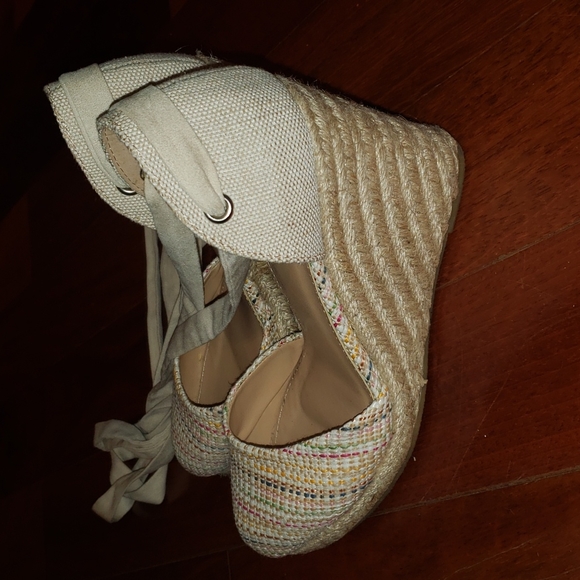 Beige Strappy Wedges Platform Sandals - Picture 3 of 4
